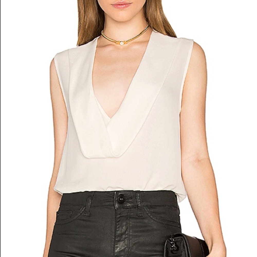 Salvatill Tank in Ivory